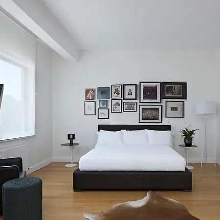 Apartment Nisque Properties